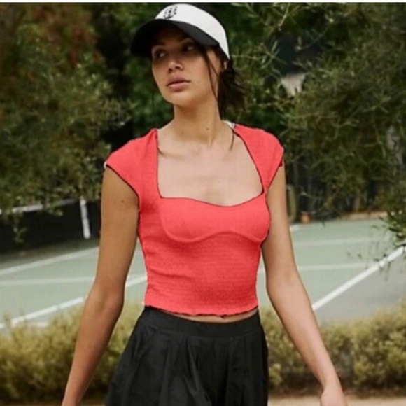 FP Movement by Free People Strike A Pose Orange Smocked Crop Tee Size Medium - Picture 2 of 10